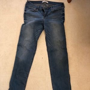Hollister jeans
